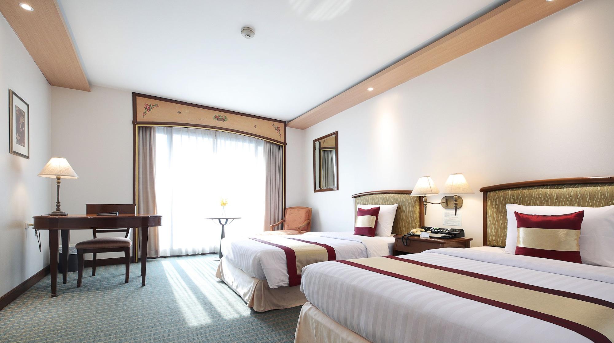 The Royal City Hotel Bangkok Exterior photo