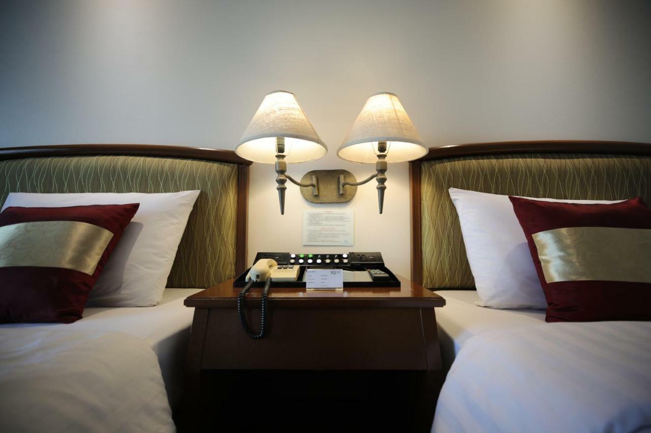 The Royal City Hotel Bangkok Exterior photo
